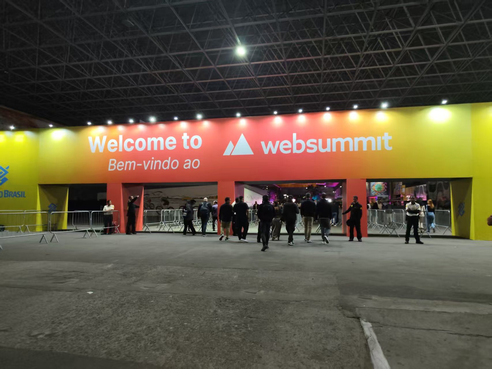 出海｜Datablau亮相WEB SUMMIT Rio，输出AI基础设施中国方案
